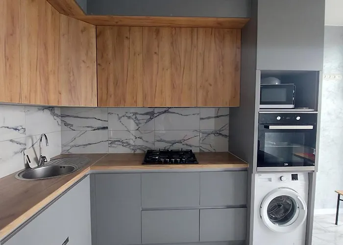 новобуд зелена 265 сихівська винники пасічна зубрівська Apartamento Lviv